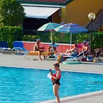 Scattered Nest - Distributed Boutique Resort & Pools Apartment Caorle